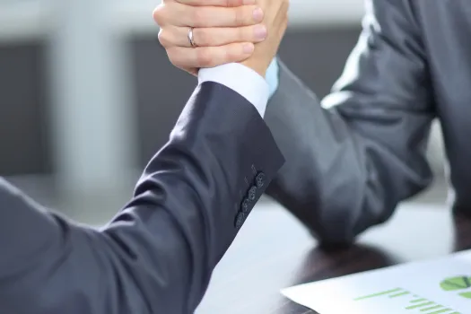 NON-COMPETE AGREEMENTS Non-Compete Agreements- carrossel (11) (9)